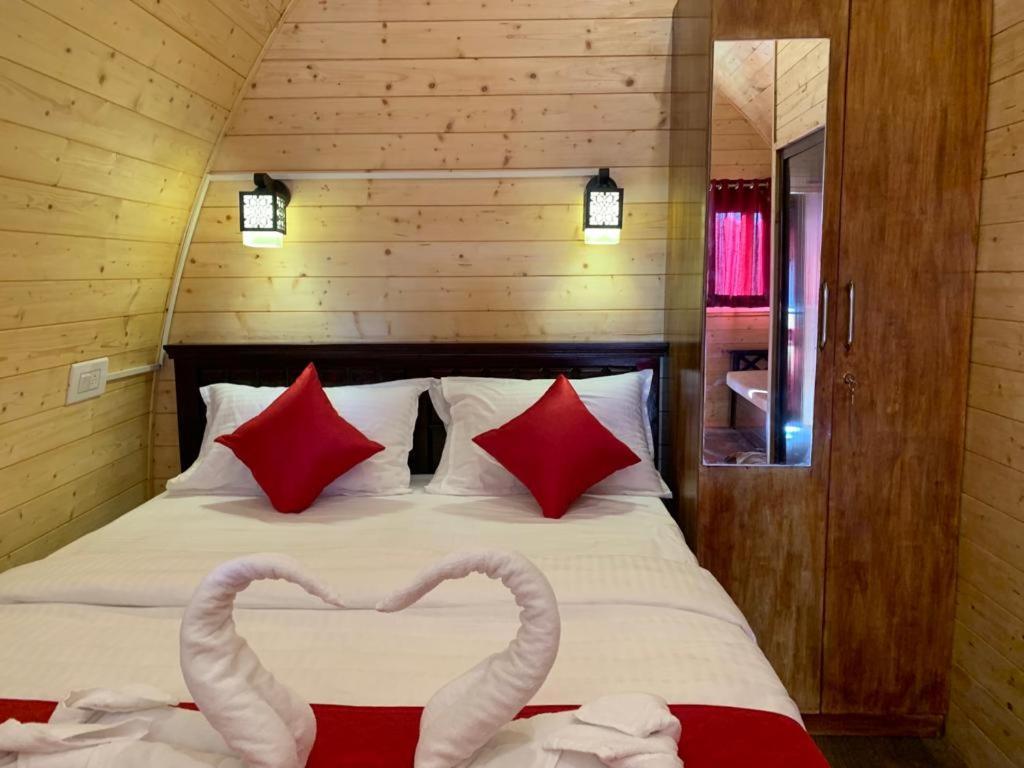 Cozy Capsules - Modern Hut Bed & Breakfast Kukkal Luaran gambar