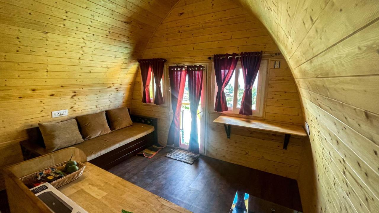 Cozy Capsules - Modern Hut Bed & Breakfast Kukkal Luaran gambar